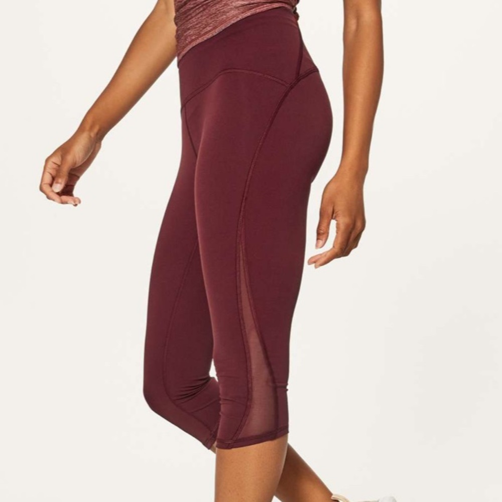 Lululemon Train Times Crop (17")
Deep Rouge